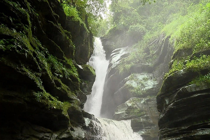 Ermayi Falls